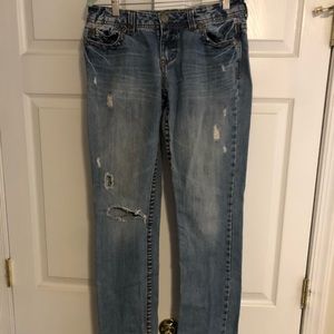 Aeropostale ripped skinny jeans